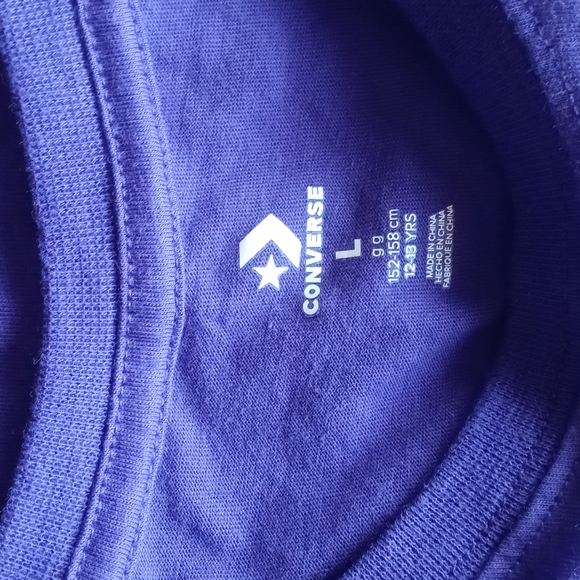 Large Purple Girls Converse tee - Picture 3 of 3